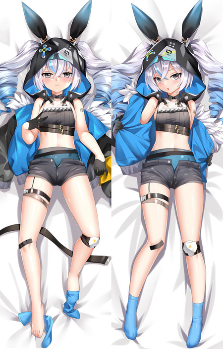 Beidseitige Illustration für einen Bronya Zaychik Dakimakura-Bezug mit Hasenohren-Kapuze und blauem Umhang.