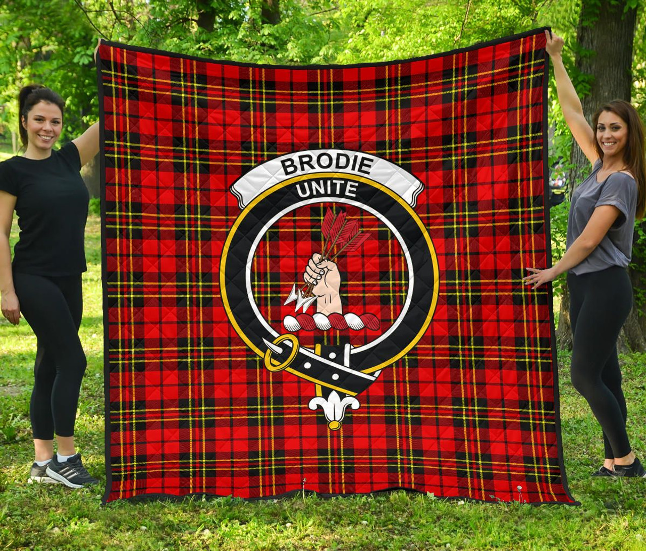 Scottish Brodie Modern Clan Crest Tartan Quilt