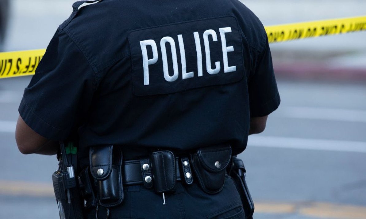 5 Factors To Consider When Buying a New Police Uniform 5 Factors To Consider When Buying a New Police Uniform