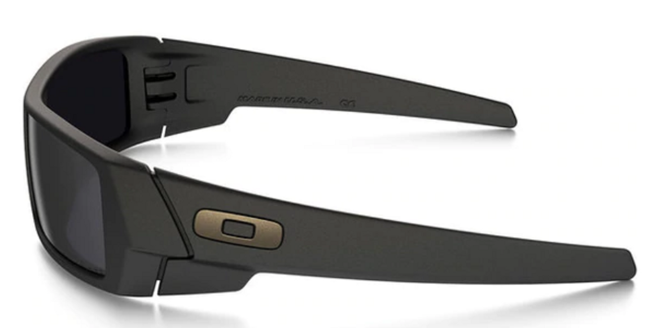 GASCAN Sunglasses | Matte Black Frame and Grey Polarized Lens