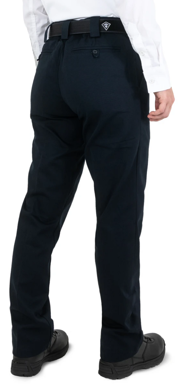 The Women’s Cotton Station Pants are durable and made for the field with our 100% cotton fabric, and Teflon® Shield+ stain repellent finish, for unmatched sturdiness and functionality. Running gusset construction gives you full motion ability, while triple needle stitching at critical seams gives added strength and longevity.