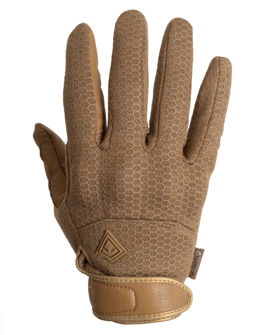 A tactical glove that is both reliable and durable, without giving up the mobility of lighter wear alternatives. First Tactical's Slash & Flash Hard Knuckle Glove boasts a Kevlar® lined palm that is Level II certified and a flame resistant Nomex® jersey so you can be ready for any situation at hand. Finished with a hard, TPR knuckle protection and TouchTac™ fingertip this design comes together to give you the most complete and functional tactical glove available.