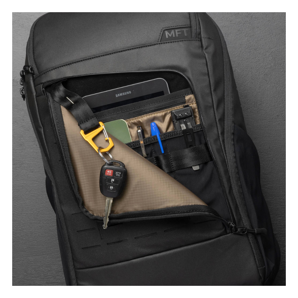 backpack compartment laptop launcher Matein Mlassic Travel with USB Charging Port The Veto Pro Pac Tech Pac LT is designed to enable the safe and comfortable transport of a variety of tools and a laptop and/or tablet when servicing equipment accessible by extension or cage ladders Laptop backpack with 13-15 computer
