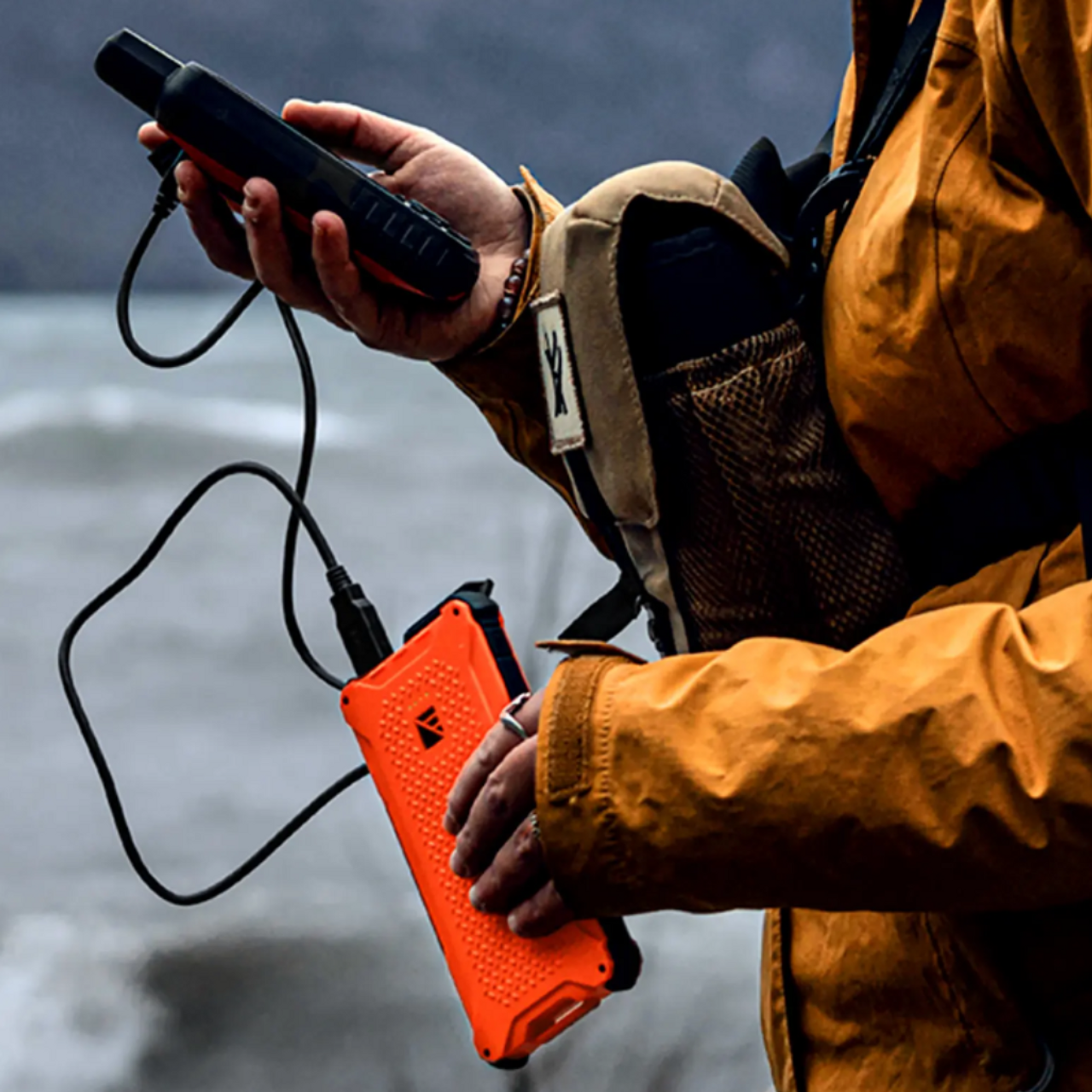 Poseidon Pro Indestructible Charger