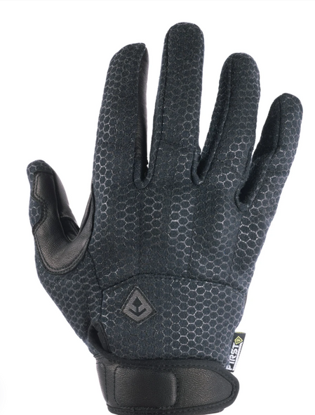 A tactical glove that is both reliable and durable, without giving up the mobility of lighter wear alternatives. First Tactical's Slash & Flash Hard Knuckle Glove boasts a Kevlar® lined palm that is Level II certified and a flame resistant Nomex® jersey so you can be ready for any situation at hand. Finished with a hard, TPR knuckle protection and TouchTac™ fingertip this design comes together to give you the most complete and functional tactical glove available.