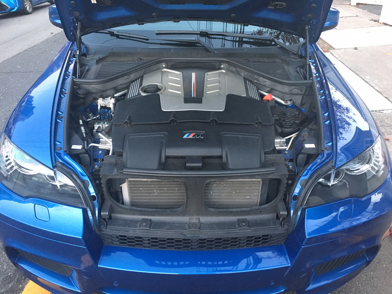 BMW Carbon Fiber Intakes - RK Autowerks RK-E7X-CFI
