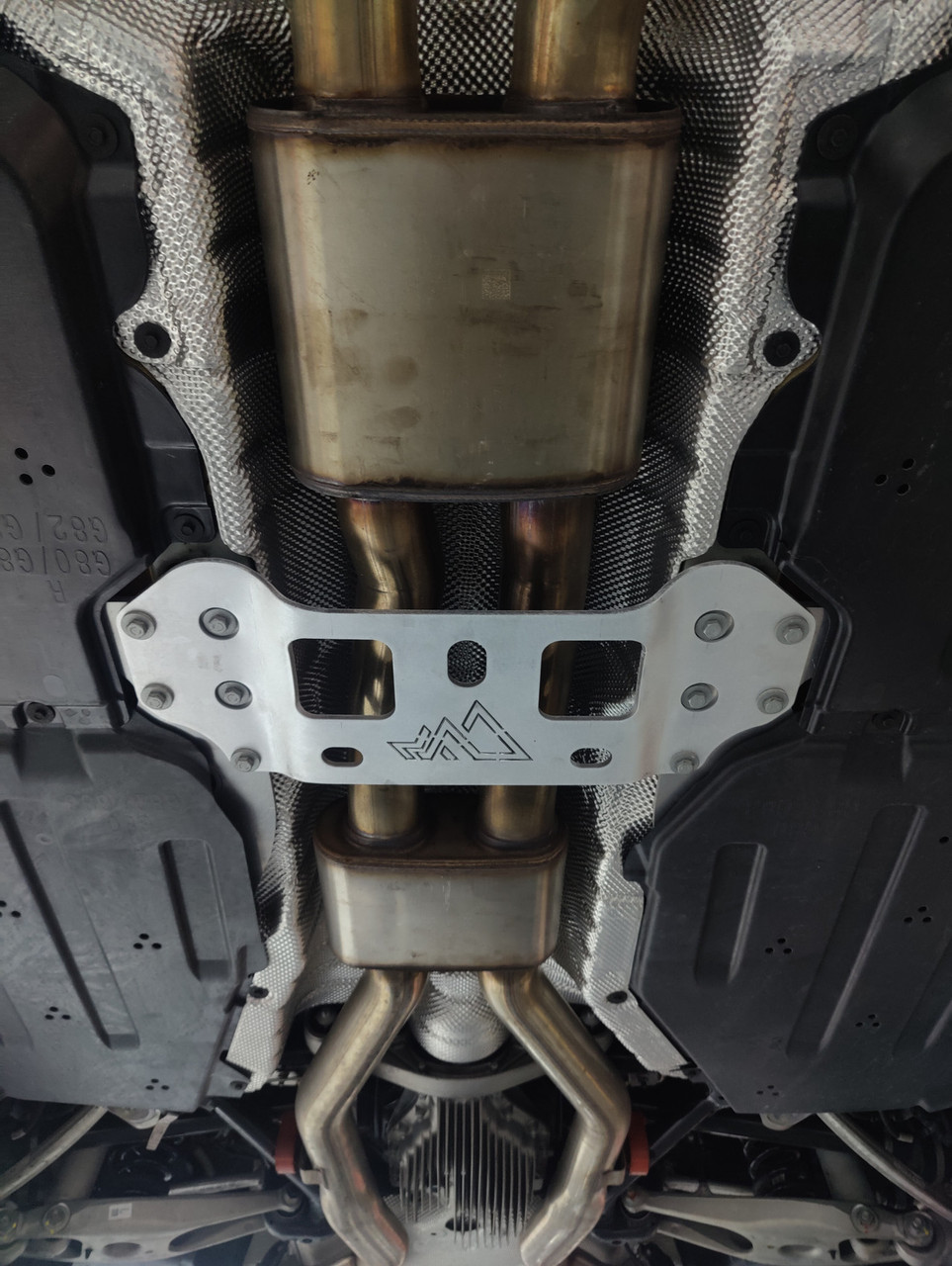 BMW S58 Single Midpipe with Brace - Mastery of Art & Design MAD