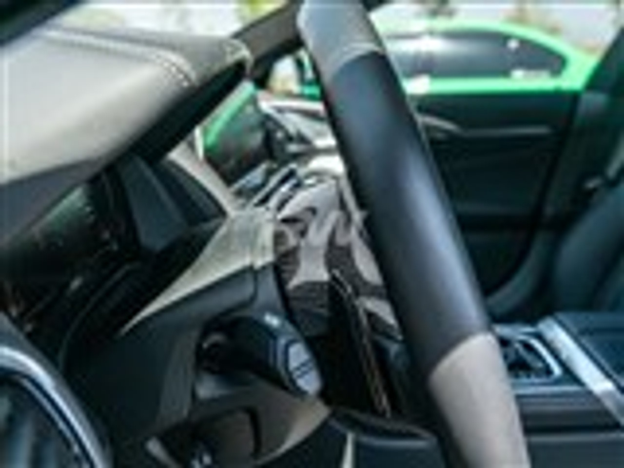 BMW Carbon Fiber Steering Wheel Top Cover - RW Carbon BMWF9009