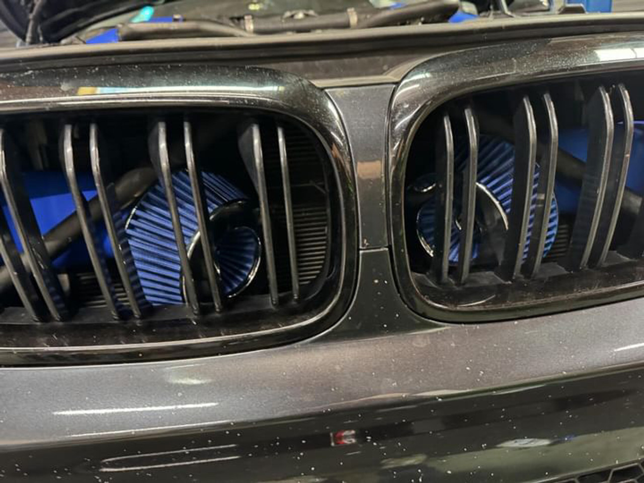 BMW F9X Front Mount Silicone Intake - Mastery of Art & Design MAD-093