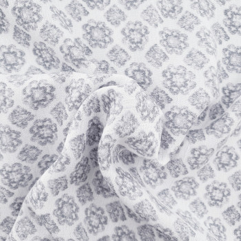 Rayon Crinkle 1D1229 Off White/Gray Fabric, 50/52" wide - fabric detail view 3