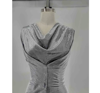 Crushed Panne Velour Gray fabric color and pattern detail, 58/60 inches wide
