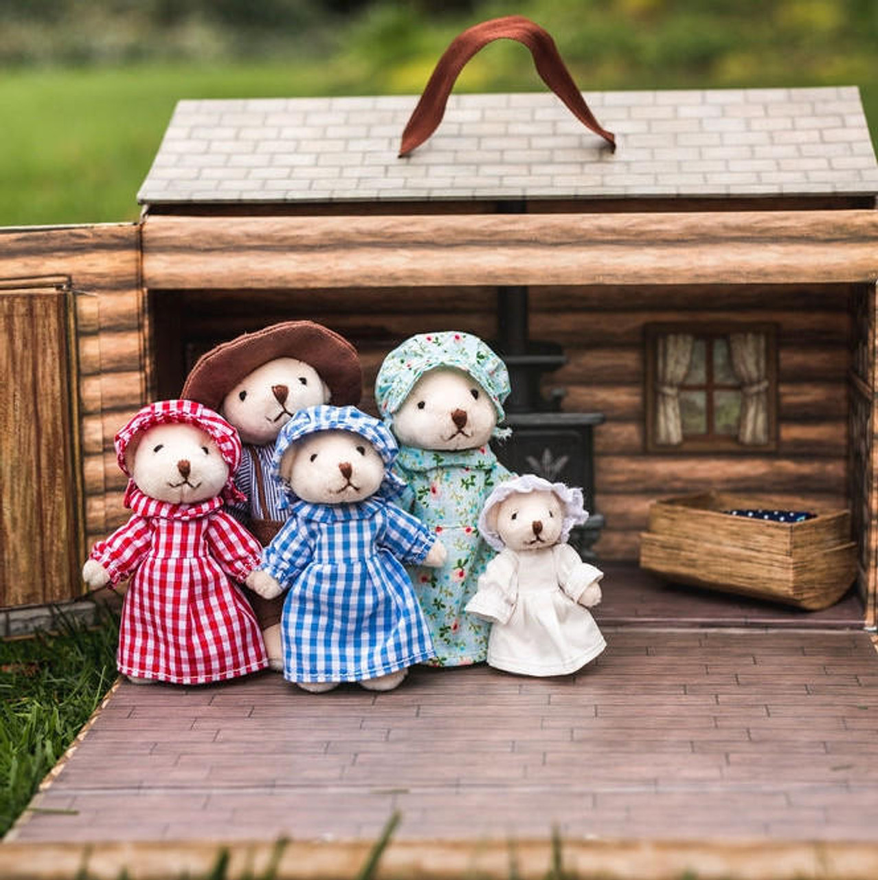 My First Little House Ingalls 30pc Bear Family and Cabin