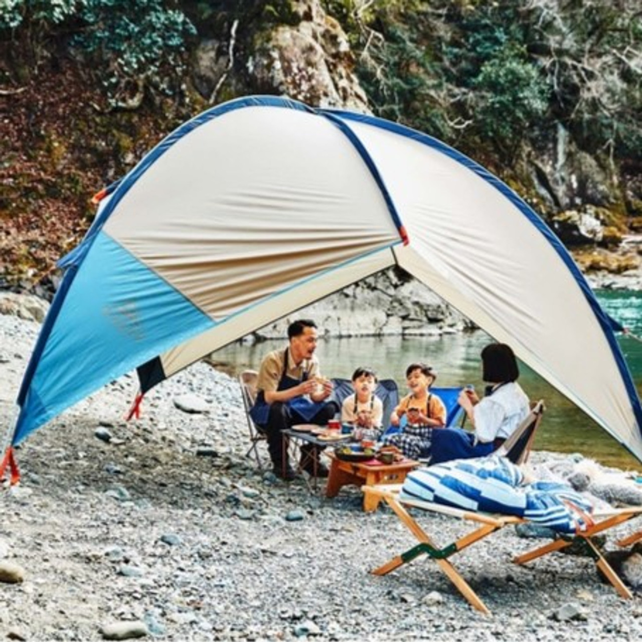 Kelty Sunshade w/Side Wall