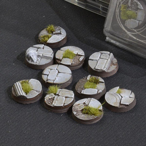 Gamers Grass Temple Bases, Battle Ready - Round 25mm (x10) Gamers Grass Temple Bases, Battle Ready - Round 25mm (x10)