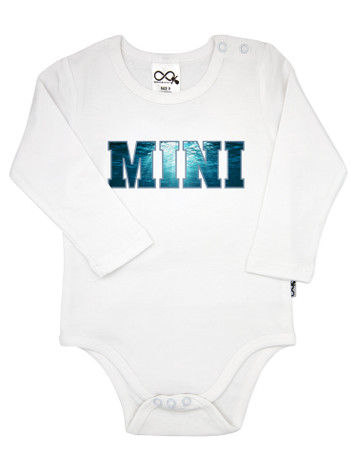 Ocean Mini Onesie in white, featuring a deep blue ocean-inspired ‘MINI’ print — designed to match our Mama T-shirts for the perfect Mama & Mini set