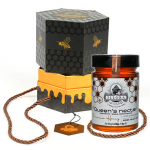 Greek Raw Honey, Queens Nectar, Lemon & Orange Blossom, Gift of Honey, 450g Greek Raw Honey, Queens Nectar, Lemon & Orange Blossom, Gift of Honey, 450g