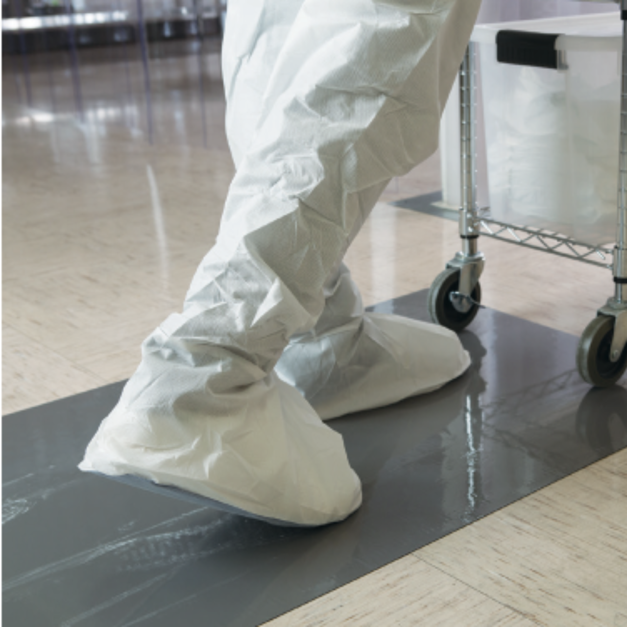 Adhesive Mats Different sizes and colors blue or white for labs, cleanrooms