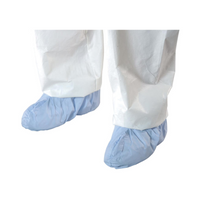 C-Cure® Disposable Shoe Cover Non Woven Anti Slip,Durable & Water  Resistant(Not Water Proof), Hospital & Home Use Shoe Covering for  Cleanliness, Free size, Blue (Pack of 100pcs) : : Shoes & Handbags