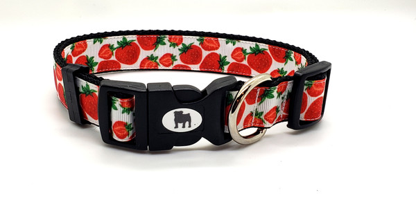 A Bulldog's World! All items are made with 1" wide heavy polypropylene webbing. All hardware is high grade and heavy duty. Gently hand wash and air dry. Hand made in the USA.
This pattern is available in Collars leashes and harnesses, key fobs, lanyards. On this page