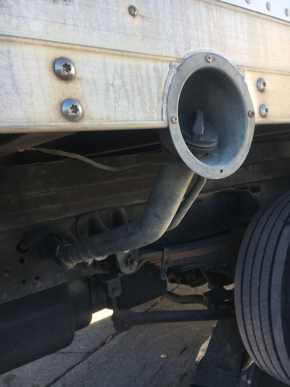 Stainless Fuel Fill Dish FFD625SS 42° X Round 6.26"