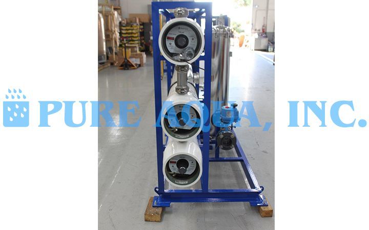 Equipamento Industrial de Osmose Reversa 87,000 GPD - Equador