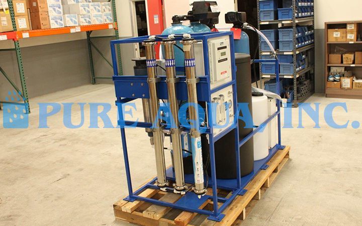 Máquina de Tratamento de Água com Suporte Montado 1,800 GPD - EUA