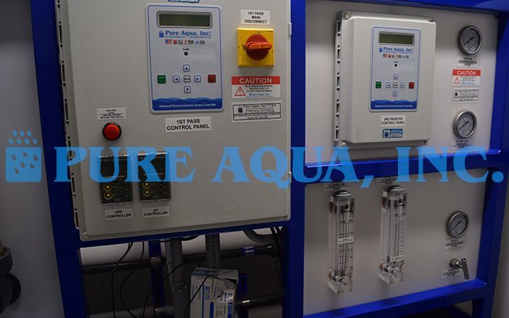 Osmose Reversa de Dupla Passagem de Água do Mar em Contêiner 16,000 GPD - Bahamas
