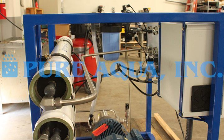 Máquina de Osmose Reversa de Água do Mar 4,700 GPD - Kuwait