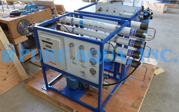 Sistemas de Osmose Reversa de Água do Mar 3x2,100 GPD - EUA