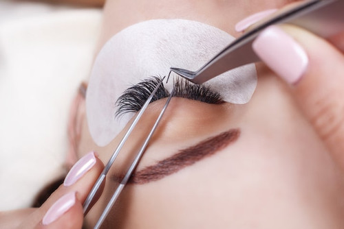 How To Choose Your Eyelash Extension Supplies