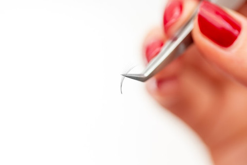 How Much Do Lash Extensions Cost?