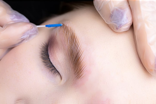 What Is a Brow Lamination and What Are the Benefits?