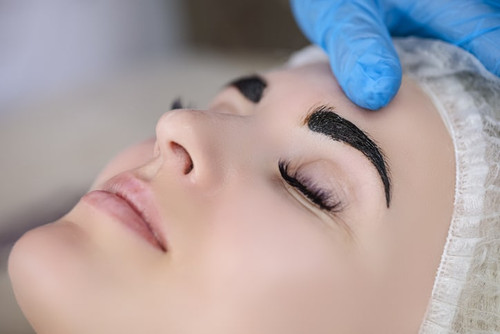 The Many Wonderful Benefits of Vegan Eyebrow Tint