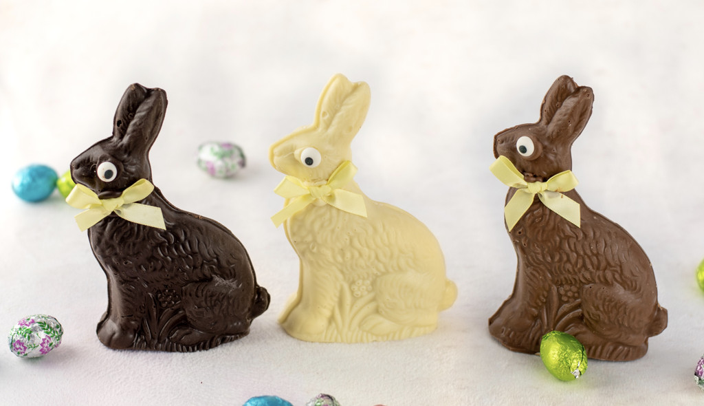 Solid Sitting Bunny 6oz