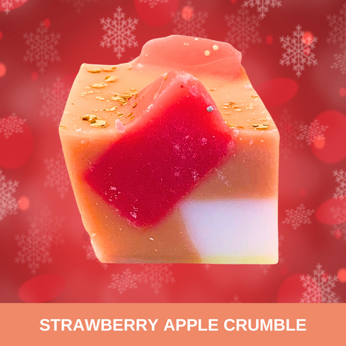 Strawberry Apple Crumble Chunks 50g