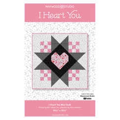 I Heart You Mini Quilt Free Pattern
