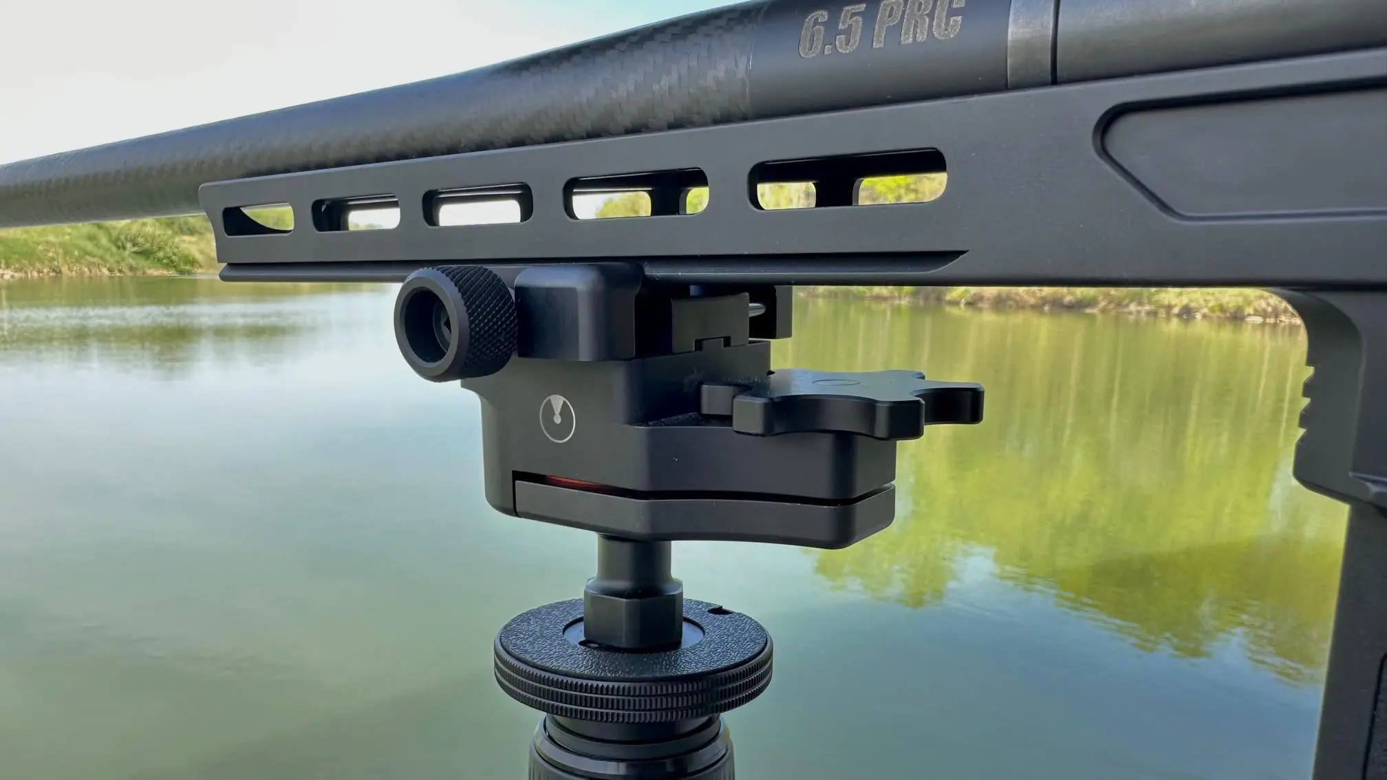 Importance in Every Shot: The Advantages of Using a Ball Head for Rifle Shooting