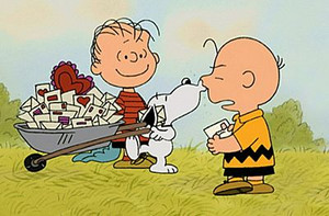 Charlie Brown and Snoopy Kiss Color Decal