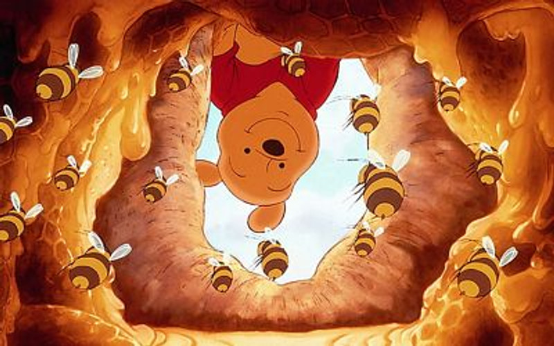 winnie the pooh images and pictures BEE HIVE
