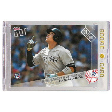 2017 Topps Opening Day Aaron Judge Fielding