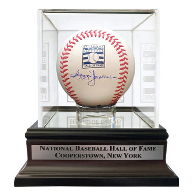 Reggie Jackson Autographed Hall of Fame Logo Baseball with Case (Beckett)