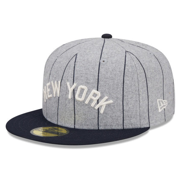 Men’s New Era New York Yankees Grey Heather and Dark Navy Pinstriped 59FIFTY Fitted Cap