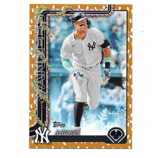 Aaron Judge 2025 Topps Holiday Gold Holiday Lights # 161