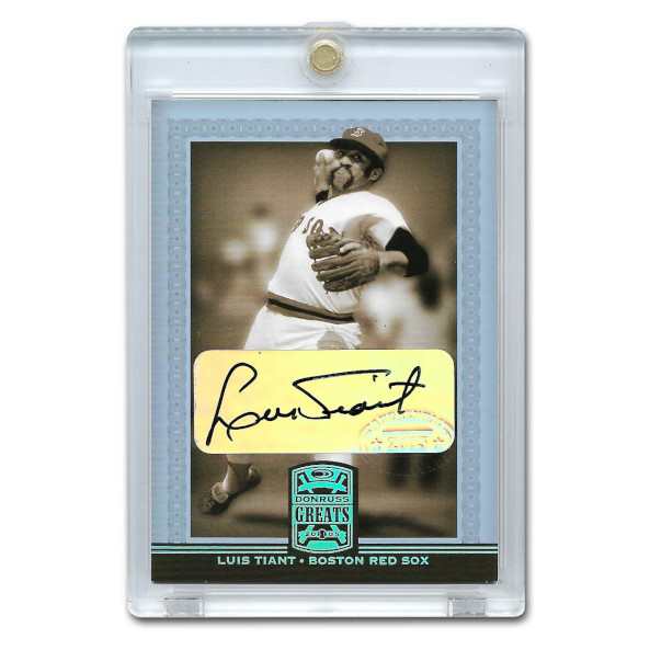 Luis Tiant Autographed Card 2005 Donruss Greats Gold Holofoil Signatures