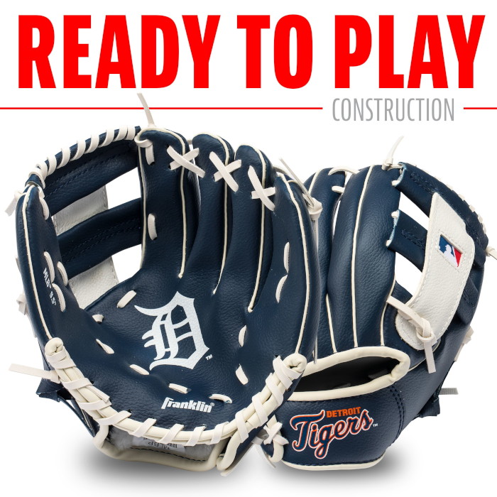 Franklin Detroit Tigers 9.5" Team Logo Youth Glove and Ball Set