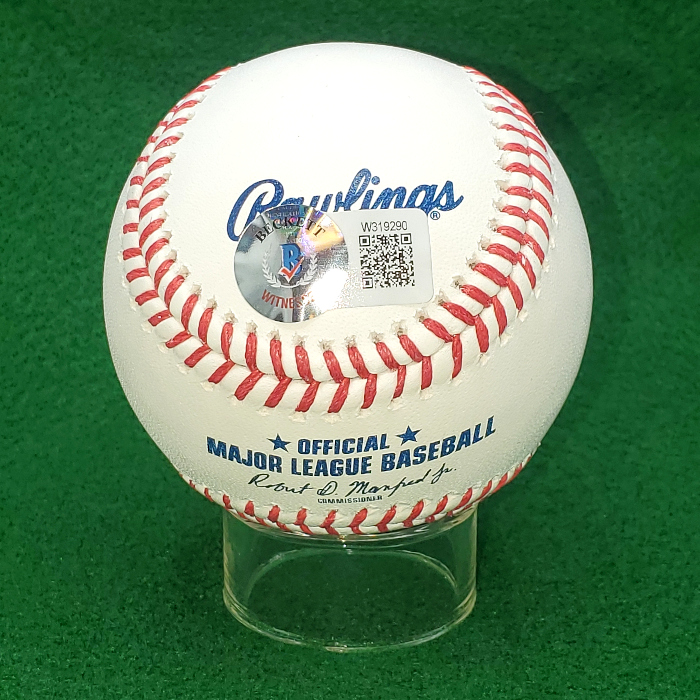 Cecil Fielder Autographed Rawlings OML Baseball (Beckett) Cecil Fielder Autographed Rawlings OML Baseball (Beckett)