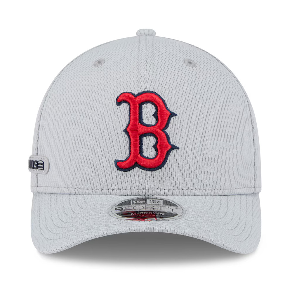 Men's New Era Boston Red Sox Gray 2025 MLB Clubhouse 9FORTY M-Crown Adjustable Hat