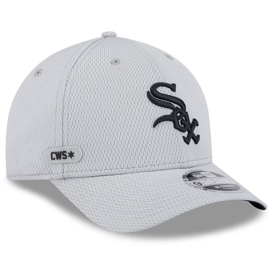 Men's New Era Chicago White Sox Gray 2025 MLB Clubhouse 9FORTY M-Crown Adjustable Hat