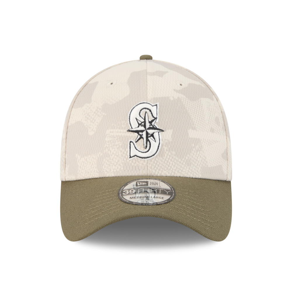 Men’s New Era Seattle Mariners 2025 Armed Forces 39THIRTY Camo and Army Green Flex Fit Cap