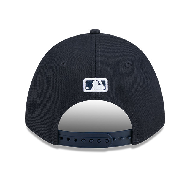 Men’s New Era Atlanta Braves Cooperstown Collection Hall of Fame Logo 9FORTY M-Crown Navy Snapback Cap